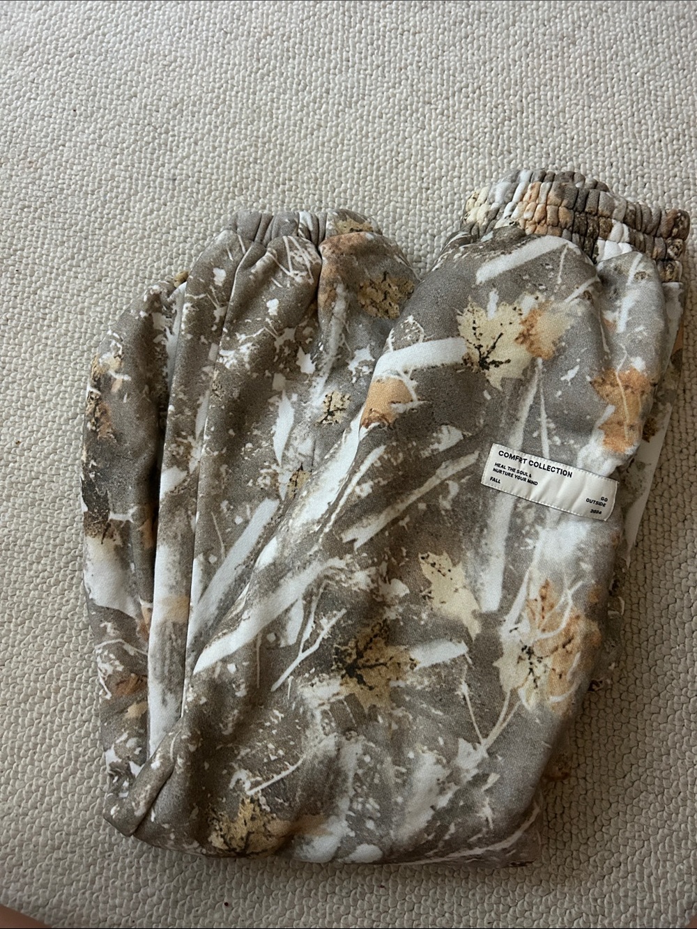 Comfrt Fleece Joggers - Taupe Floral Print